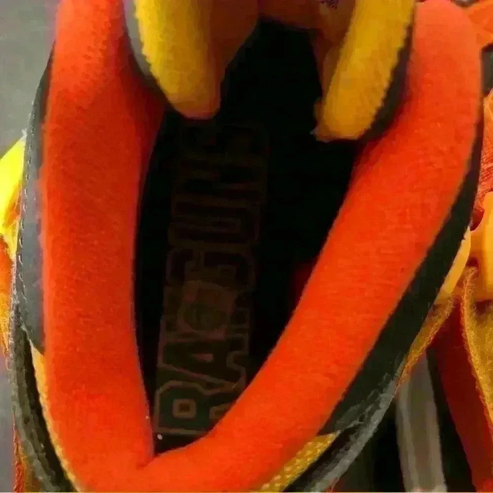 Size 6.5 Youth - Nike Air Raid Roswell Raygun 2020- EUC- No Laces
